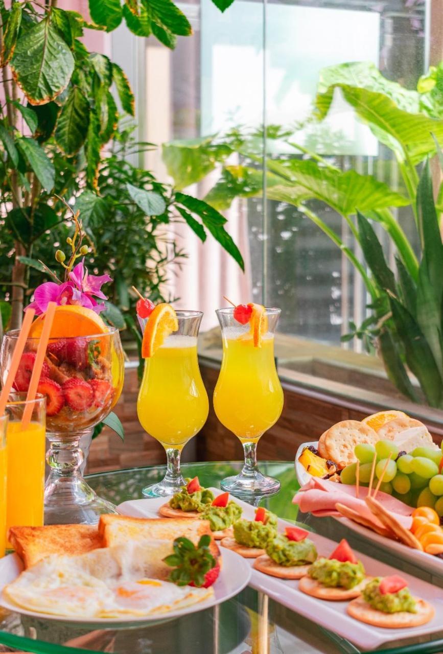 Hotel Royal Inn 塔克纳 外观 照片